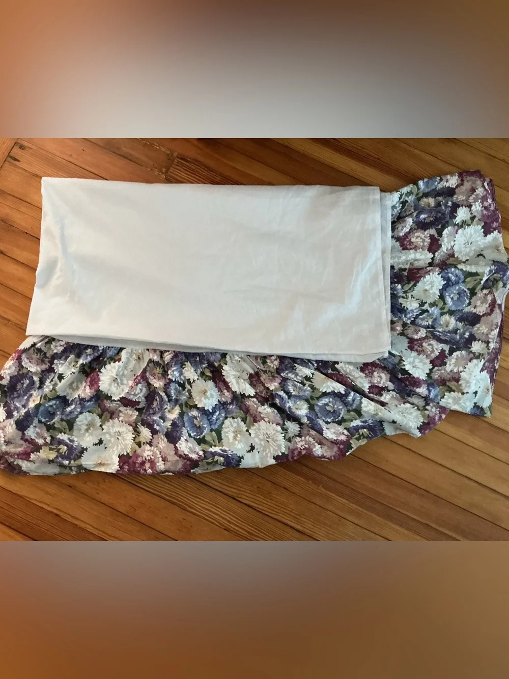 Vintage Bedskirt